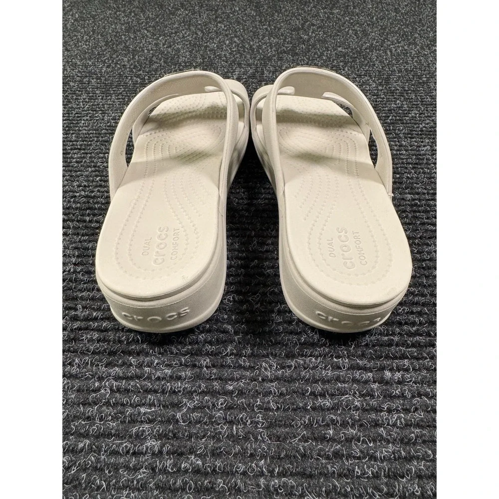 Crocs Womens W8 Dual Comfort Wedge Slide Sandals Beige Silver Metallic